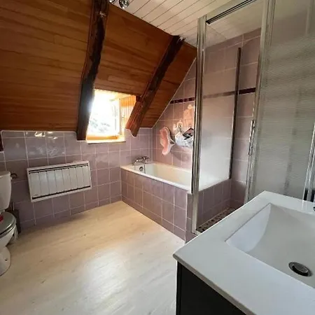 Calme, Charme & Nature Au Chateau D'anjony Сasa de vacaciones *