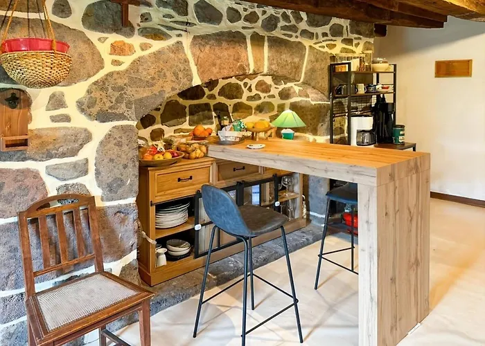 Calme, Charme & Nature Au Chateau D'anjony Feriehus