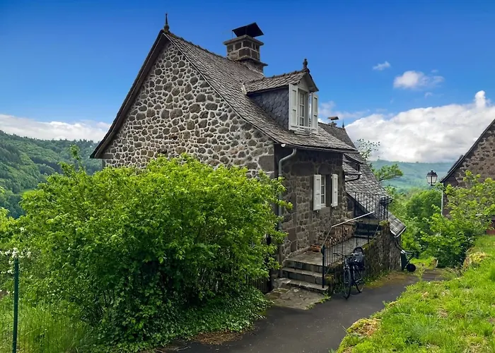 Calme, Charme & Nature Au Chateau D'anjony Feriehus *
